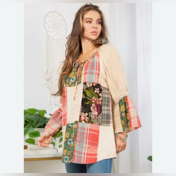 Young Threads Mixed Print Patchwork Boho Floral Tunic Top Latte Size Large NWT - Picture 2 of 9